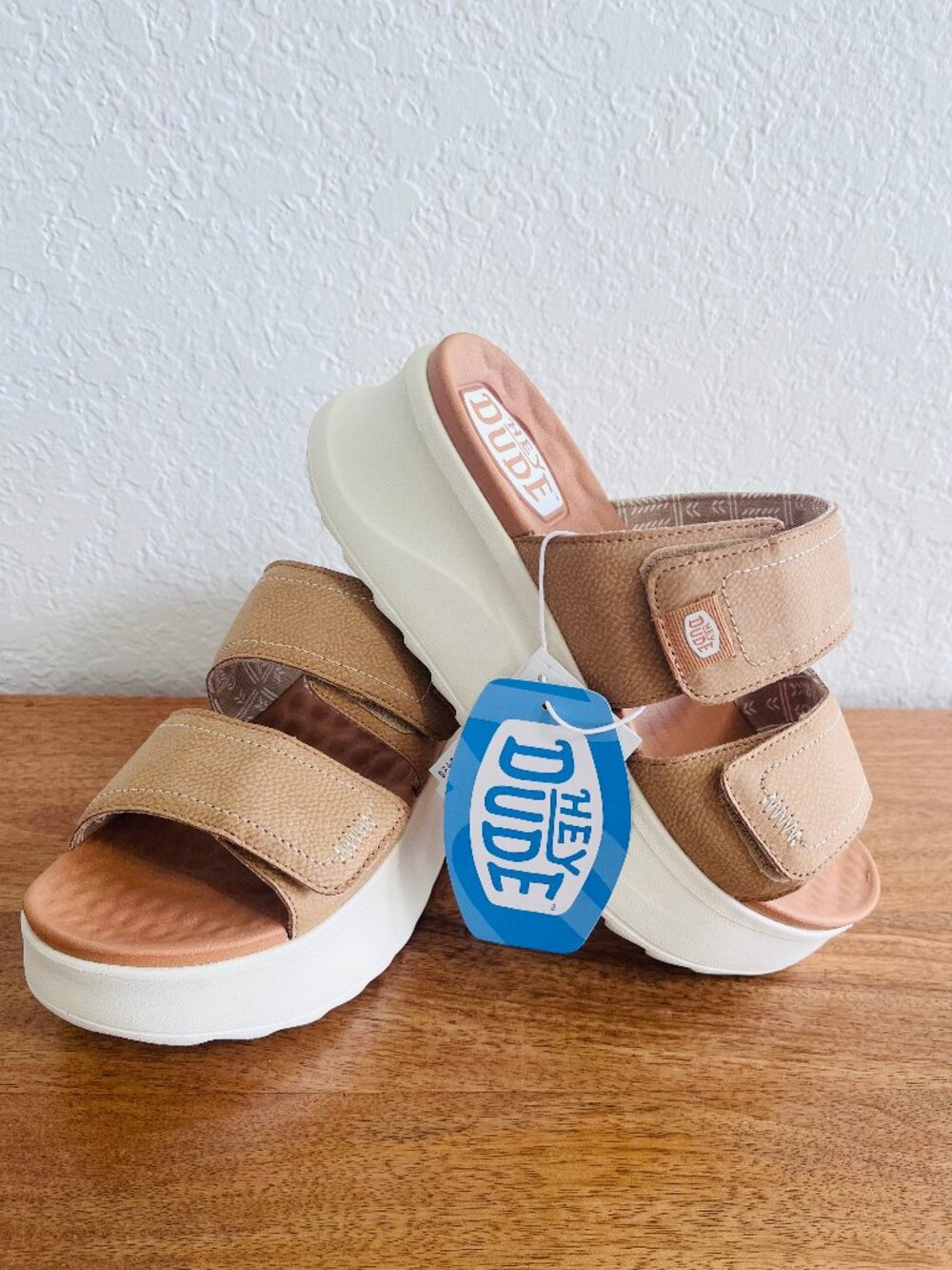 NEW! Hey Dude Del Ray Classic Slides Platform Sandals Tan 6 - Picture 2 of 13